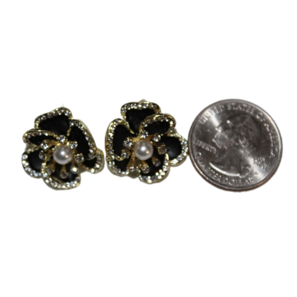 Rhinestone Flower Pearl Earrings - Picture 8 of 16